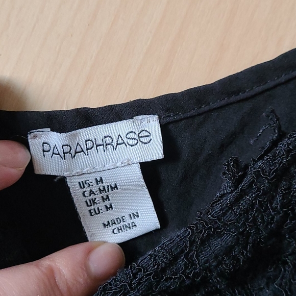 Beautiful black cami - Picture 3 of 4